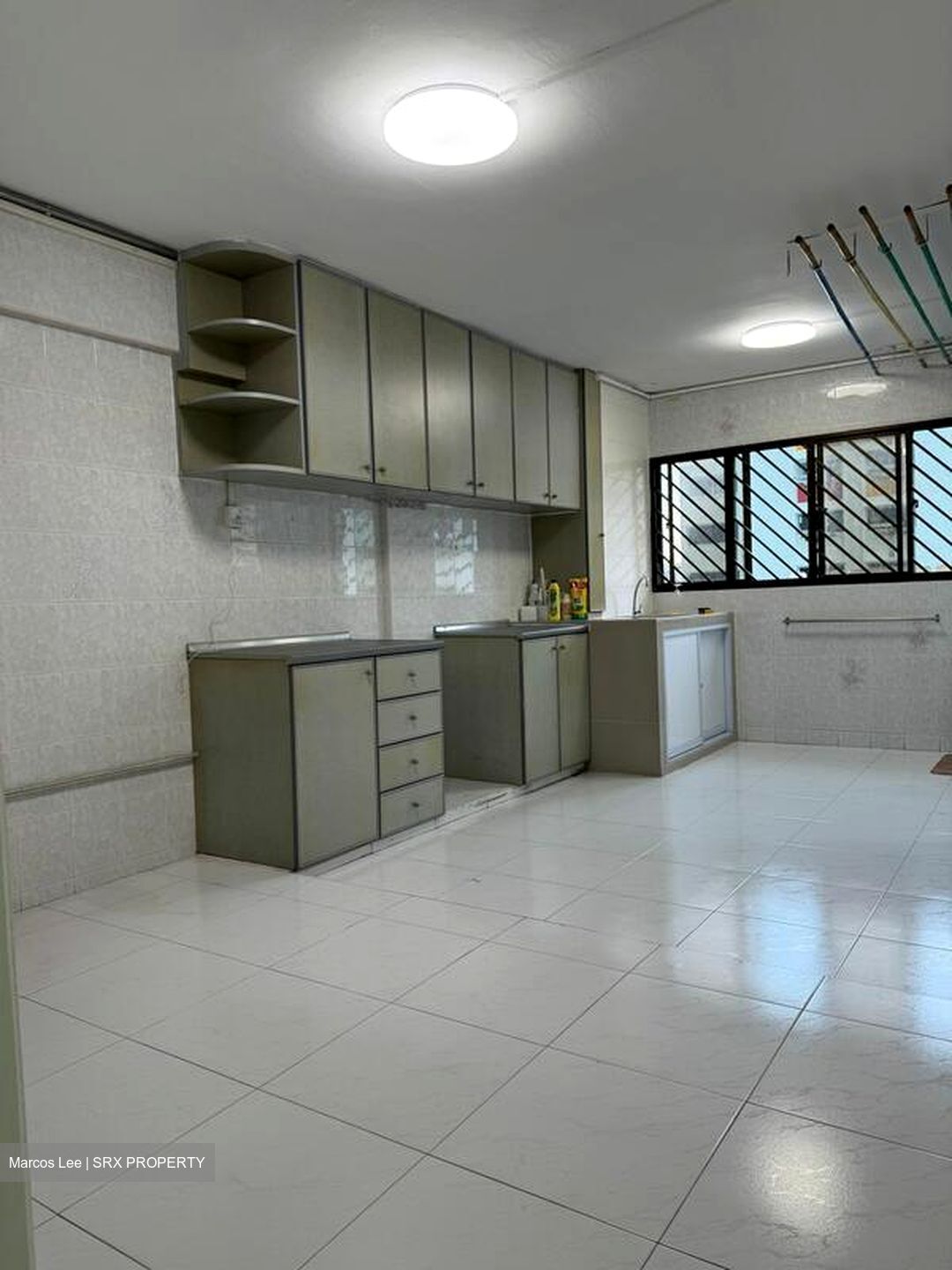 Blk 410 Pandan Gardens (Jurong East), HDB 3 Rooms #493403871
